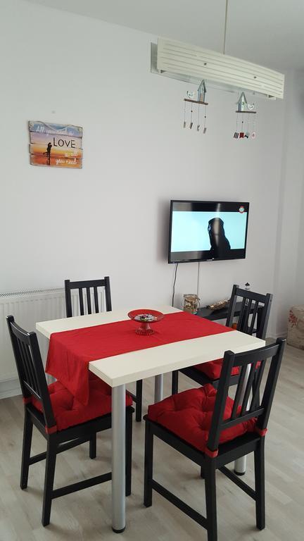 Alex Apartments Năvodari Extérieur photo