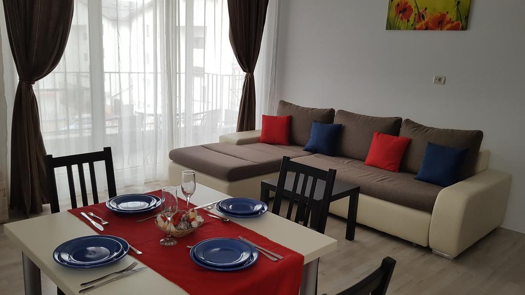 Alex Apartments Năvodari Extérieur photo